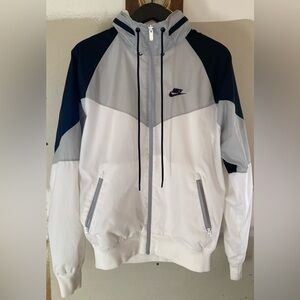 Nike windbreaker